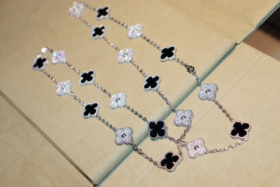 [Eternal Jewelry]CLOVER 20 MOTIFS ONYX DIAMOND SILVER