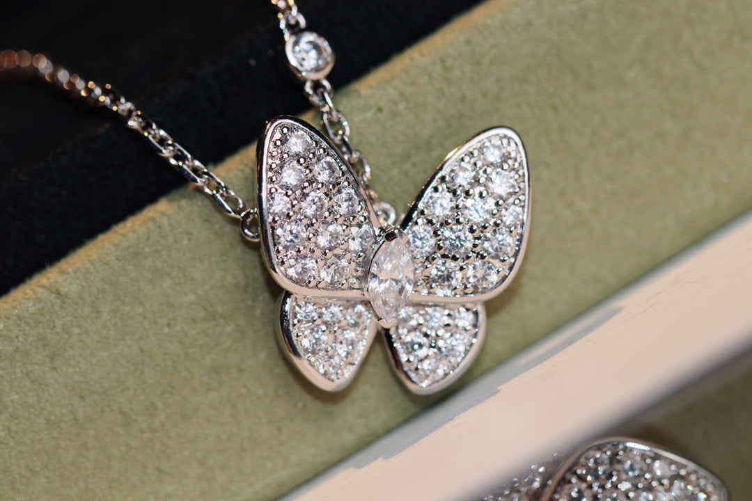 [Eternal Jewelry]BUTTERFLY DIAMOND NECKLACE