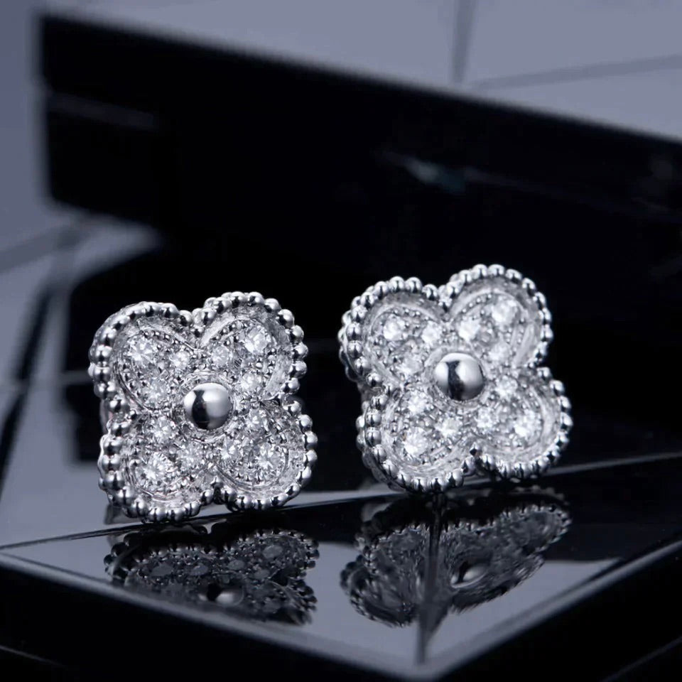 [Eternal Jewelry]CLOVER 1 MOTIFS DIAMOND STUD EARRINGS SILVER