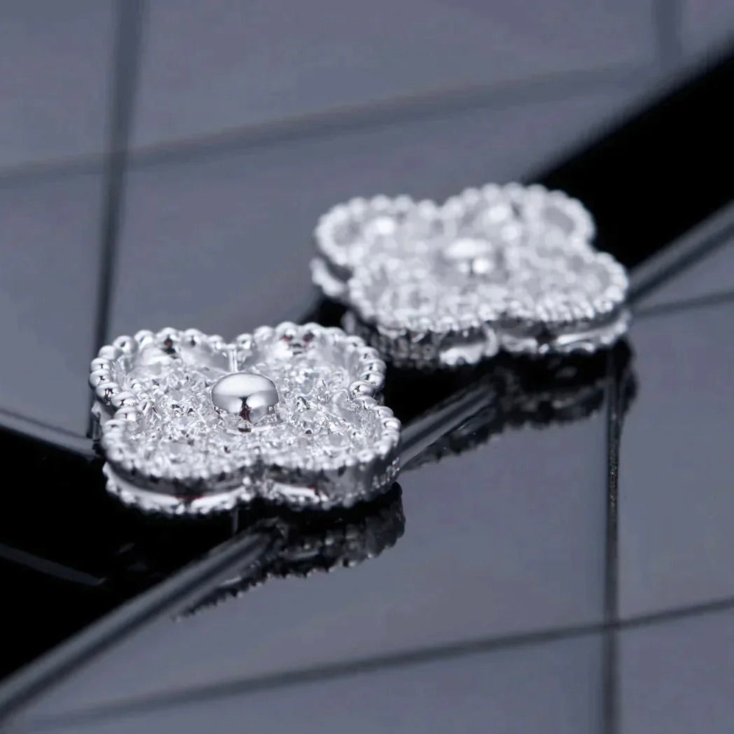 [Eternal Jewelry]CLOVER 1 MOTIFS DIAMOND STUD EARRINGS SILVER