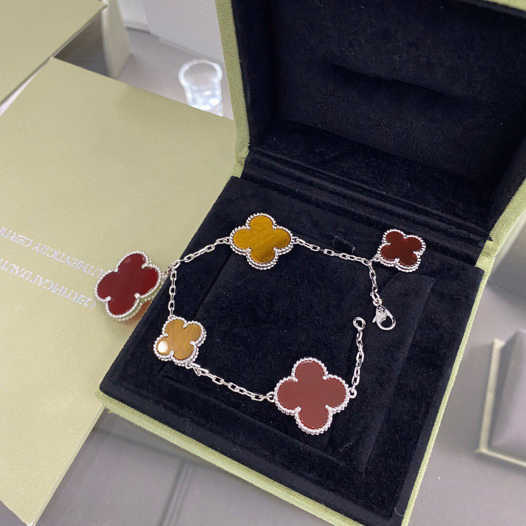 [Eternal Jewelry]CLOVER 5 MOTIFS SIVLER CARNELIAN TIGER EYE BRACELET