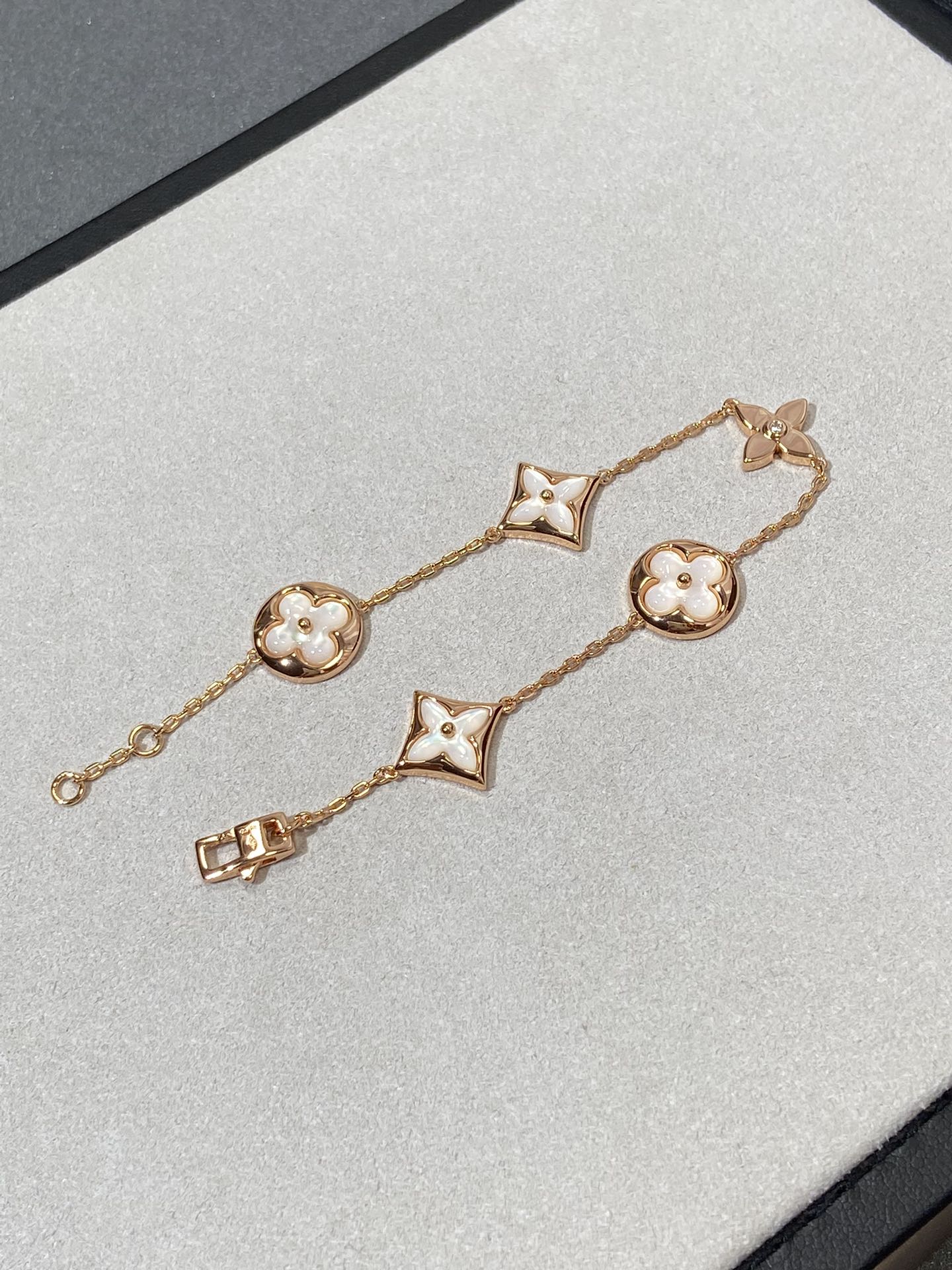 [Eternal Jewelry]STAR AND SUN 5 MOTIF MOP PINK GOLD BRACELET