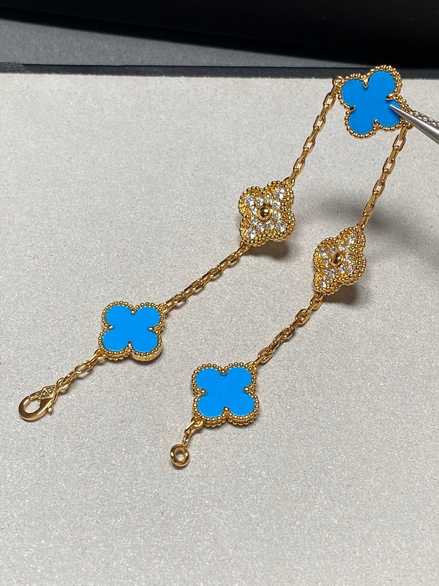 [Eternal Jewelry]CLOVER 5 MOTIF BLUE CHALCEDONY DIAMOND GOLD BRACELET