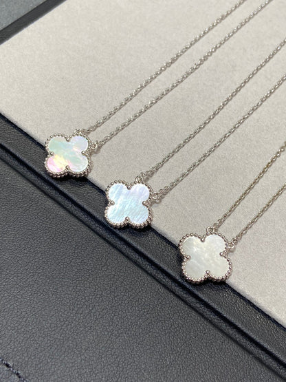 [Eternal Jewelry]CLOVER MEDIUM SILVER WHITE MOP NECKLACE