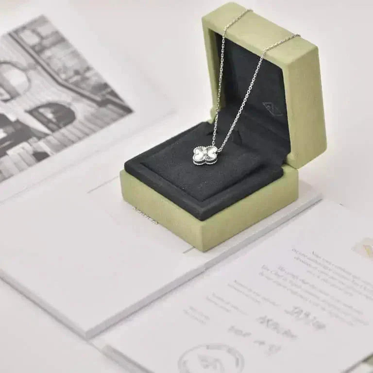 [Eternal Jewelry]CLOVER  15MM DIAMOND LASER NECKLACE SILVER