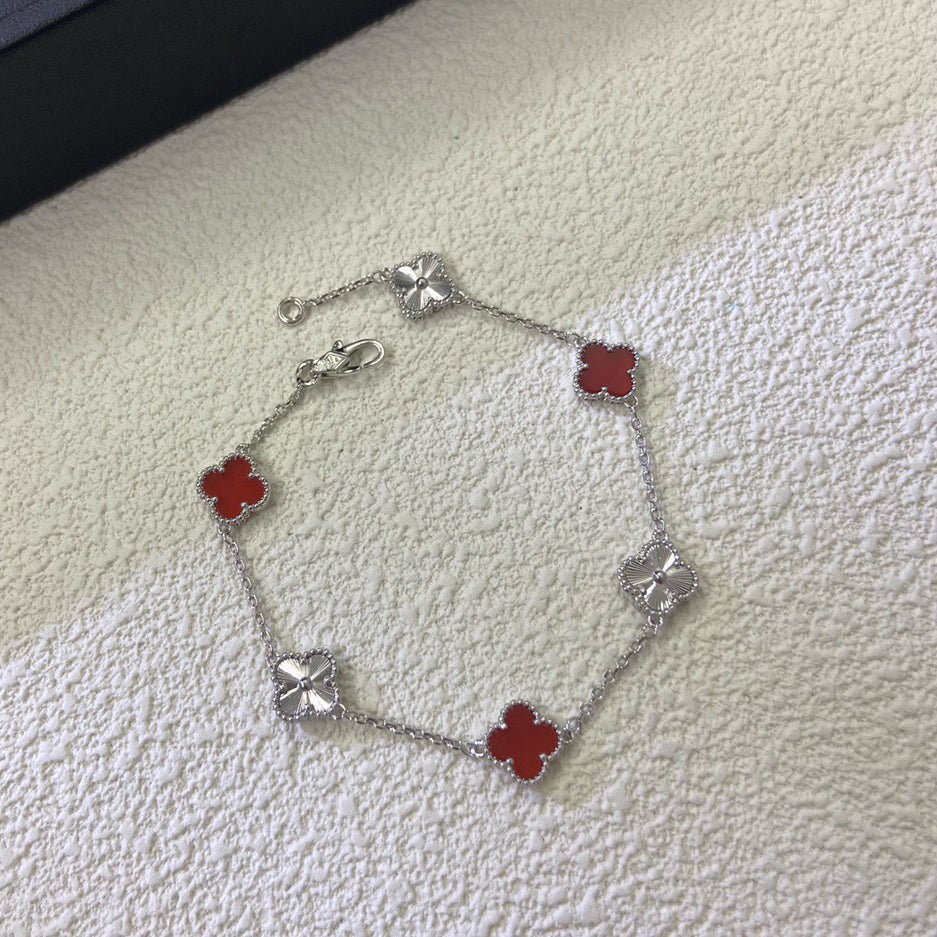 [Eternal Jewelry]CLOVER 6 MOTIF RED AGATE LASER BRACELET