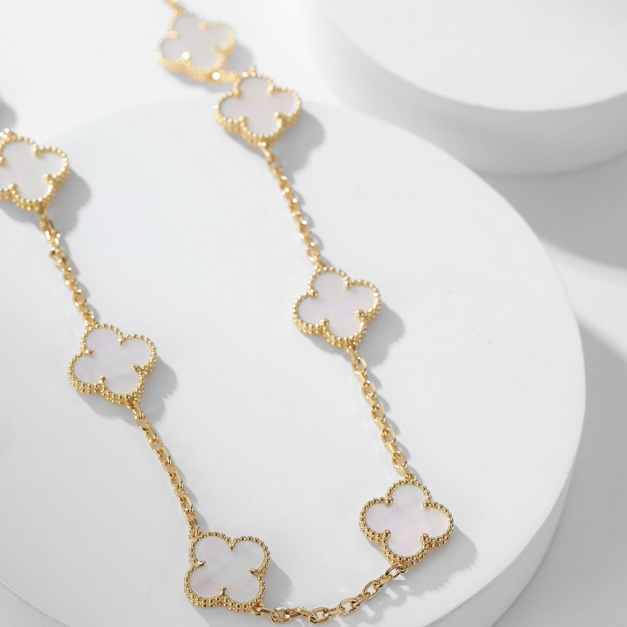 [Eternal Jewelry]CLOVER 10 MOTIFS WHITE MOTHER OF PEARL NECKLACE