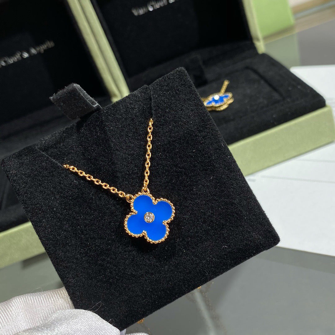 [Eternal Jewelry]CLOVER 15MM DIAMOND AND BLUE AGATE NECKLACE
