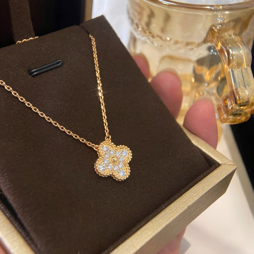 [Eternal Jewelry]CLOVER 15MM DIAMOND SINGLE FLOWER NECKLACE