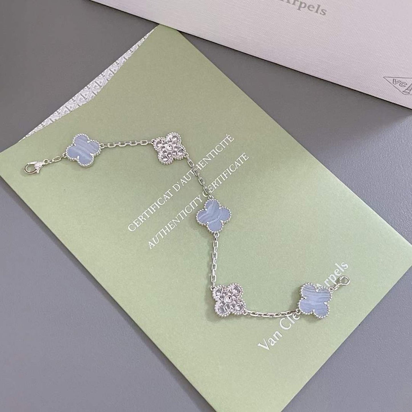 [Eternal Jewelry]CLOVER  5 MOTIF DIAMOND PURPLE CHALCEDONY BRACELET SILVER