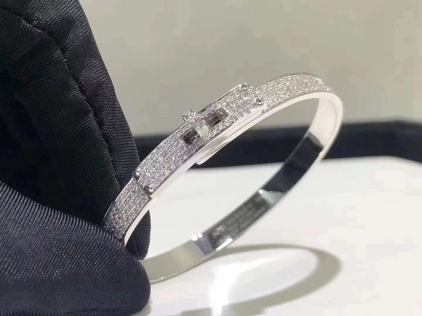 [Eternal Jewelry]HM KELLY BRACELET IN SILVER AND FULL PAVE DIAMOND