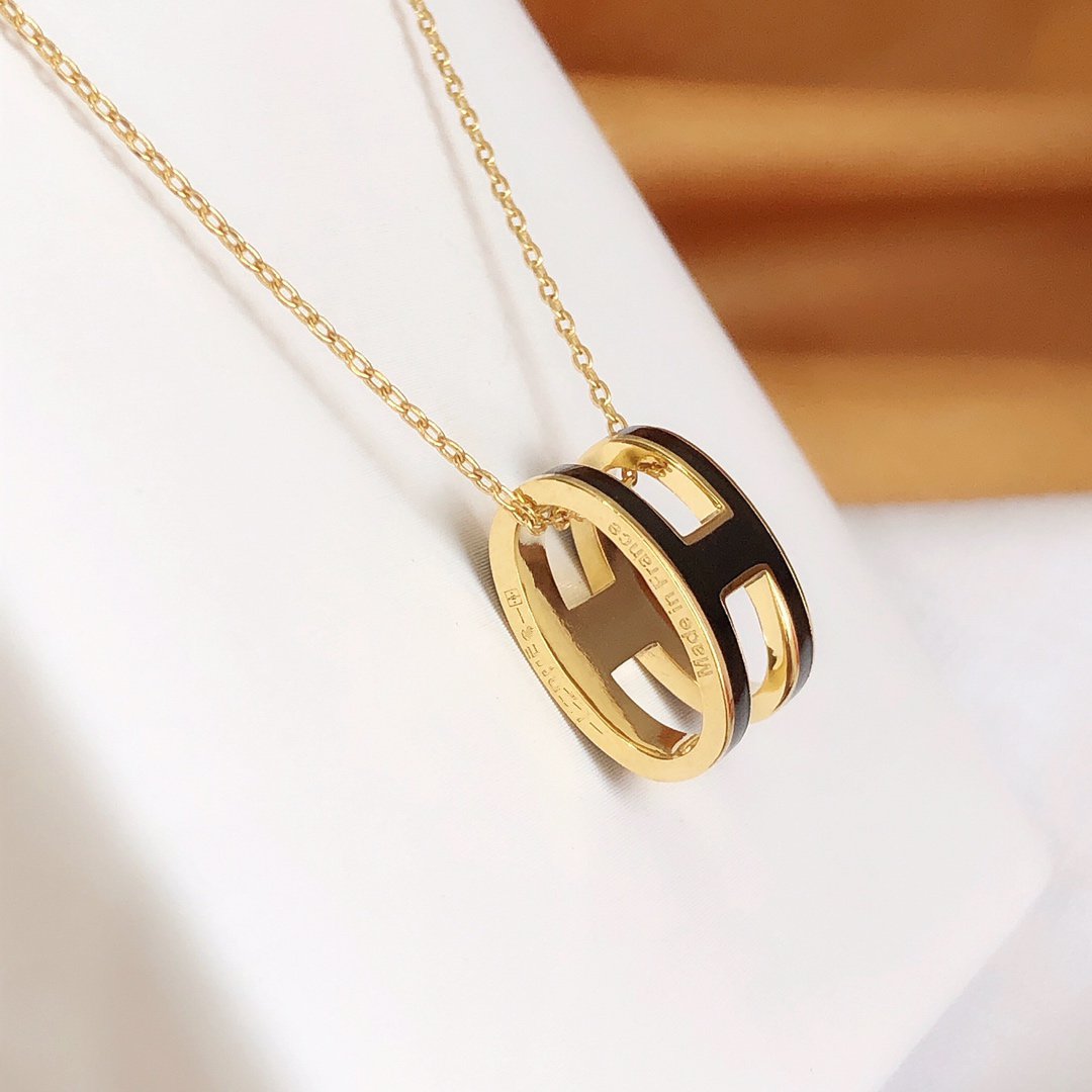 [Eternal Jewelry]HM CLIC BLACK ENAMEL GOLD NECKLACE