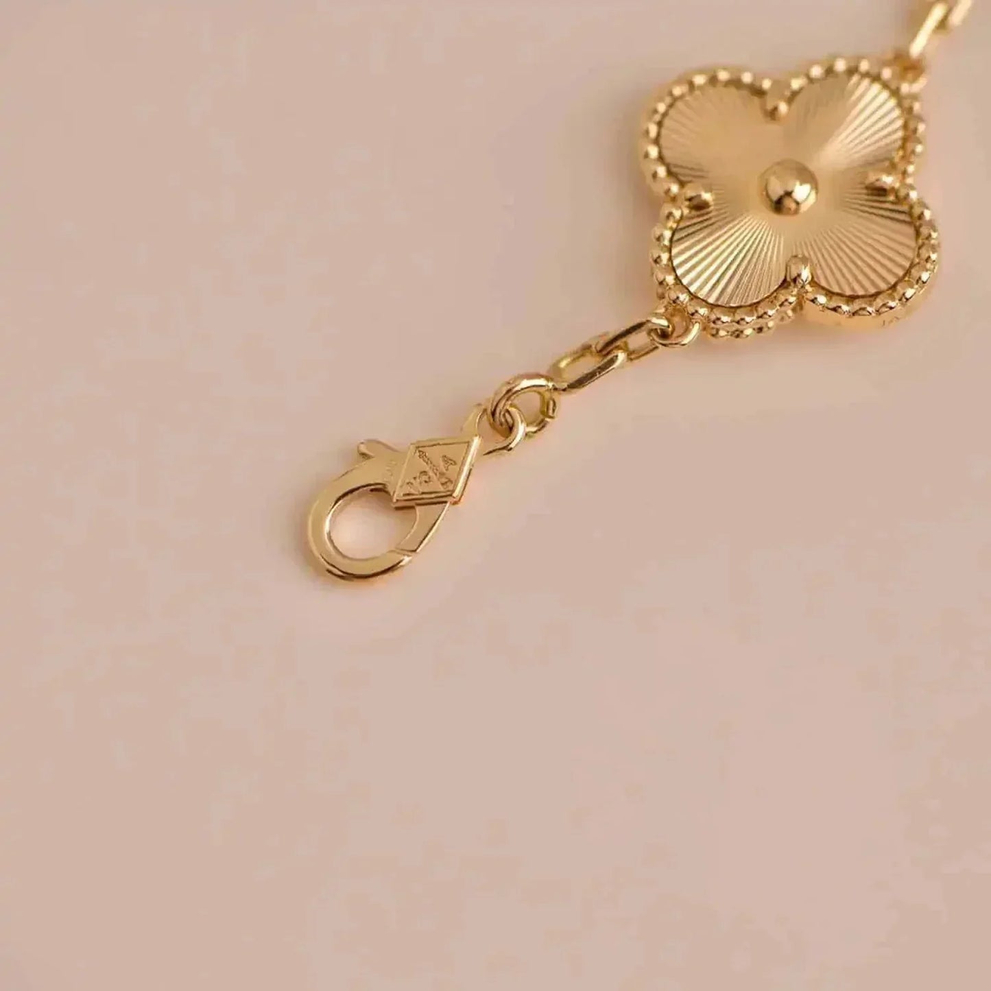[Eternal Jewelry]CLOVER 5 FLOWERS LASER BRACELET