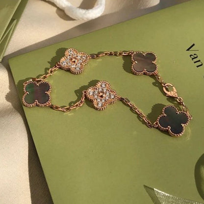 [Eternal Jewelry]CLOVER 5 MOTIF GRAY MOP DIAMOND BRACELET